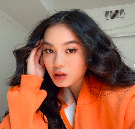 beauty-influencer-in-canada