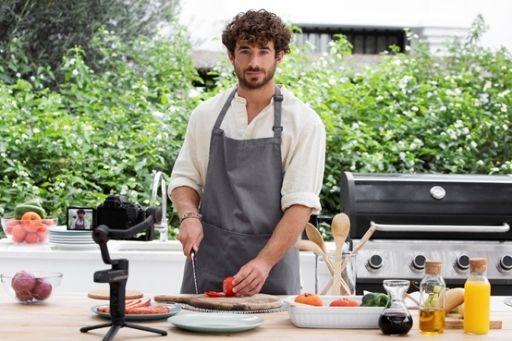 benefits of food influencers